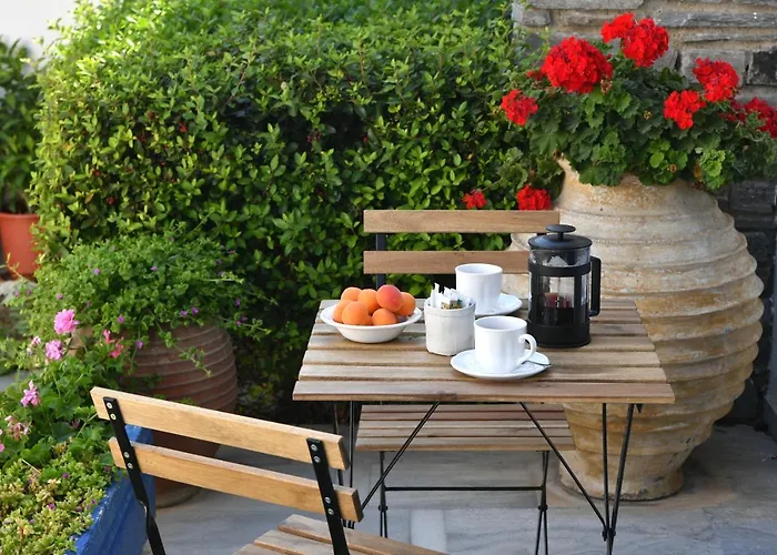 Fotilia Отель Науса