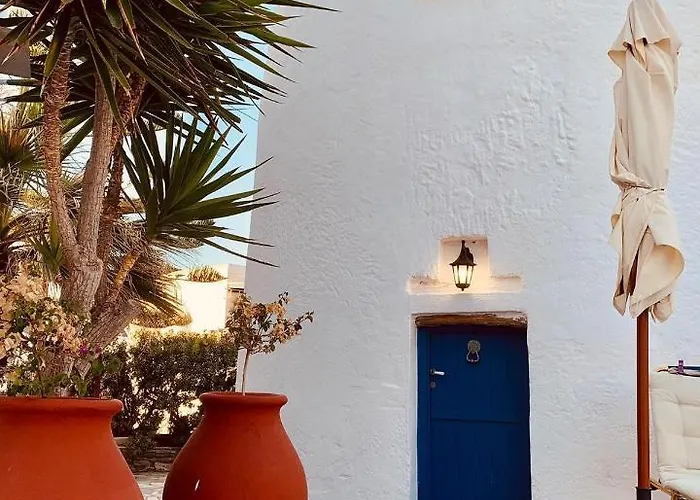 Fotilia 3* Науса