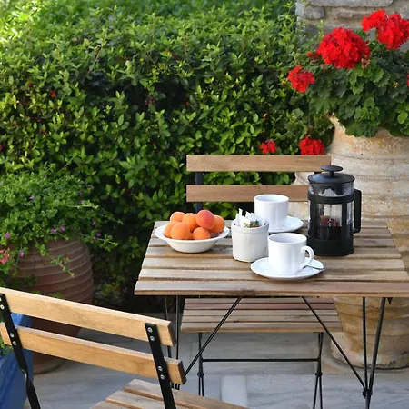 Fotilia Hotel Naousa (Paros)