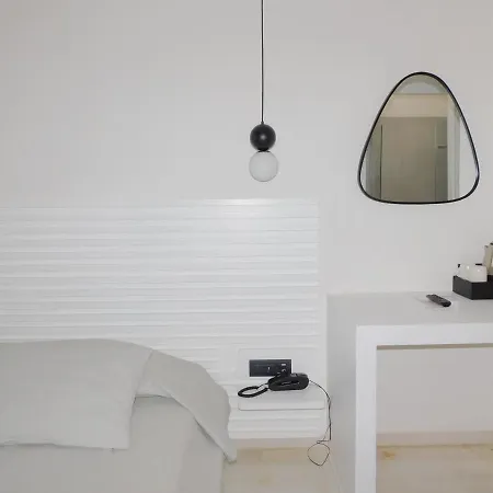 Fotilia Naousa (Paros)