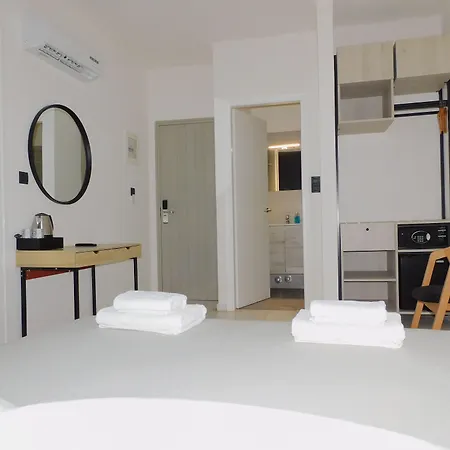 Fotilia Hotel Naousa (Paros)